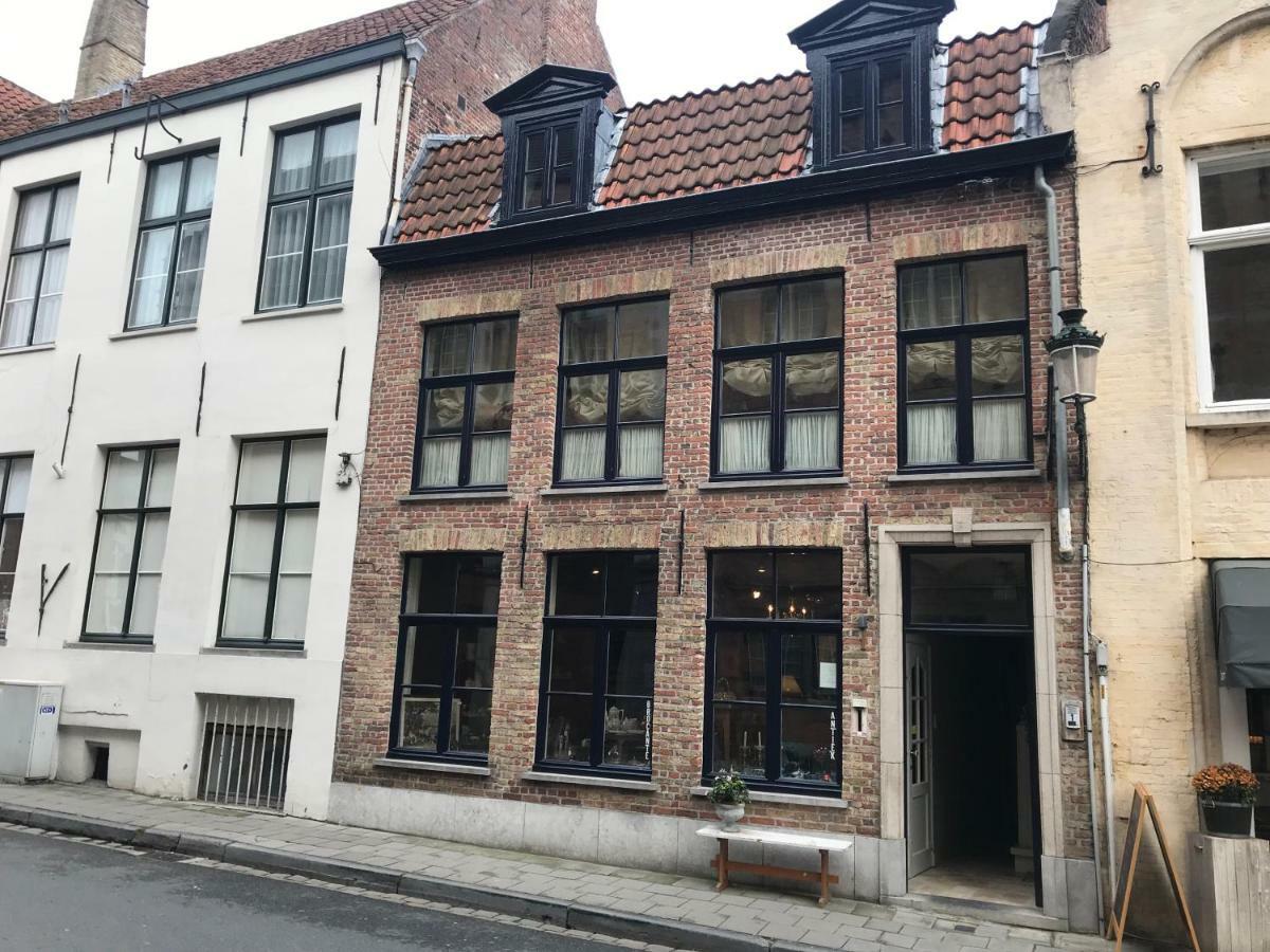 Guesthouse Dijver - Serene Escape In The Heart Of Historic Brugge Ngoại thất bức ảnh